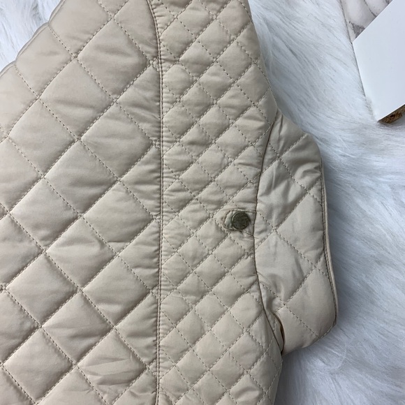 Francesca’s Cream Full Zip Quilted Puffer Vest - Picture 4 of 6